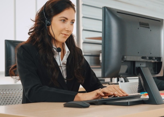 remote it support worker